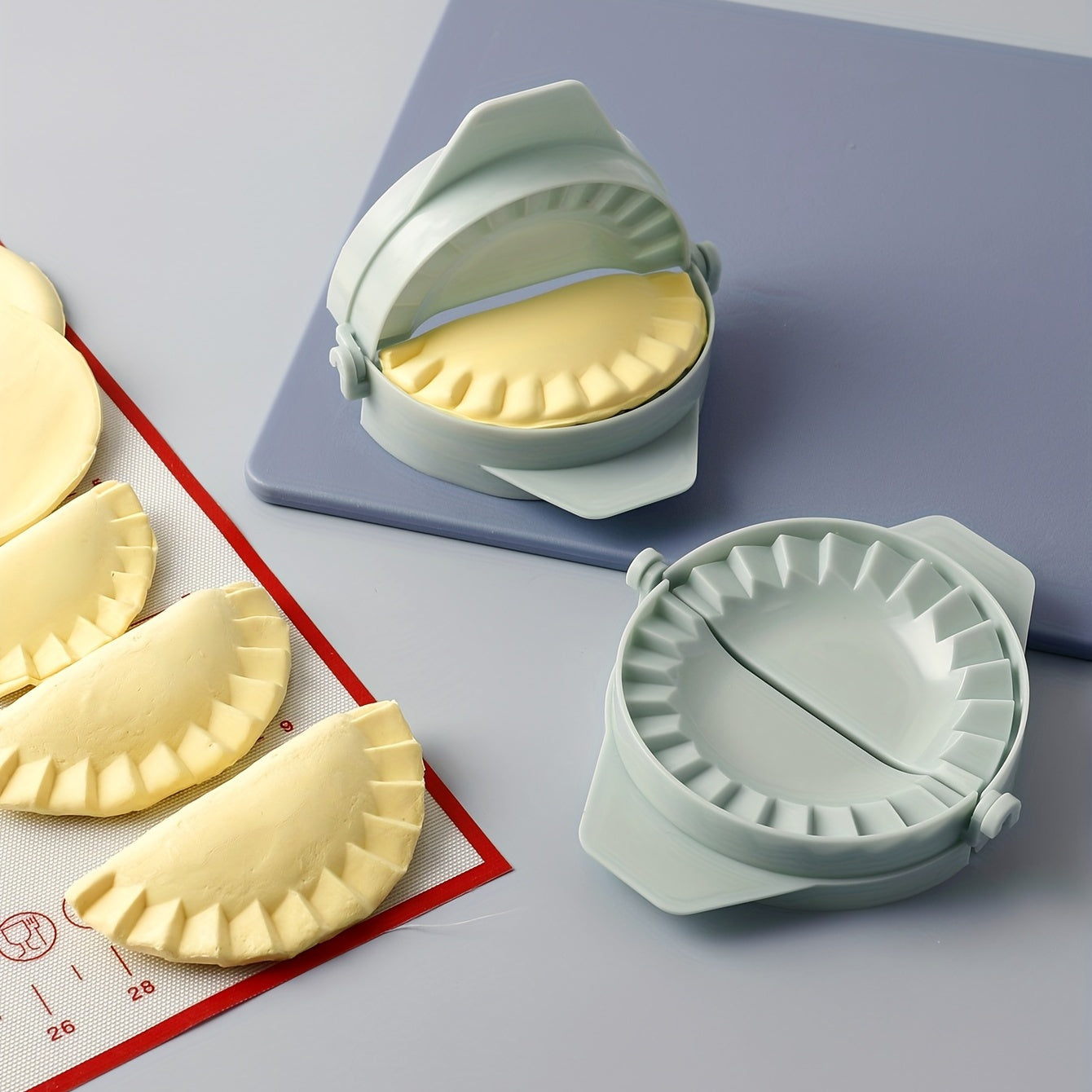 1pc Dumpling Maker β Empanadas Press Mold for Pierogi, Calzones, Turnovers & More
