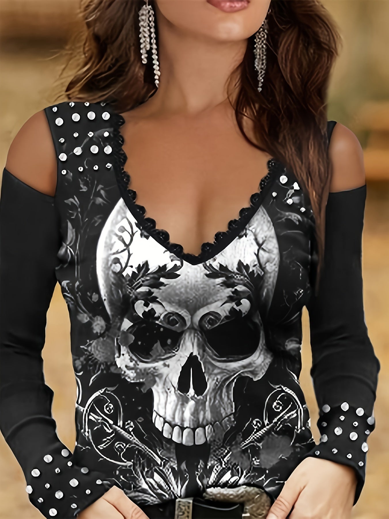 Vintage Skull Print Cold Shoulder T-Shirt – Women’s Long Sleeve Tee for Spring & Fall