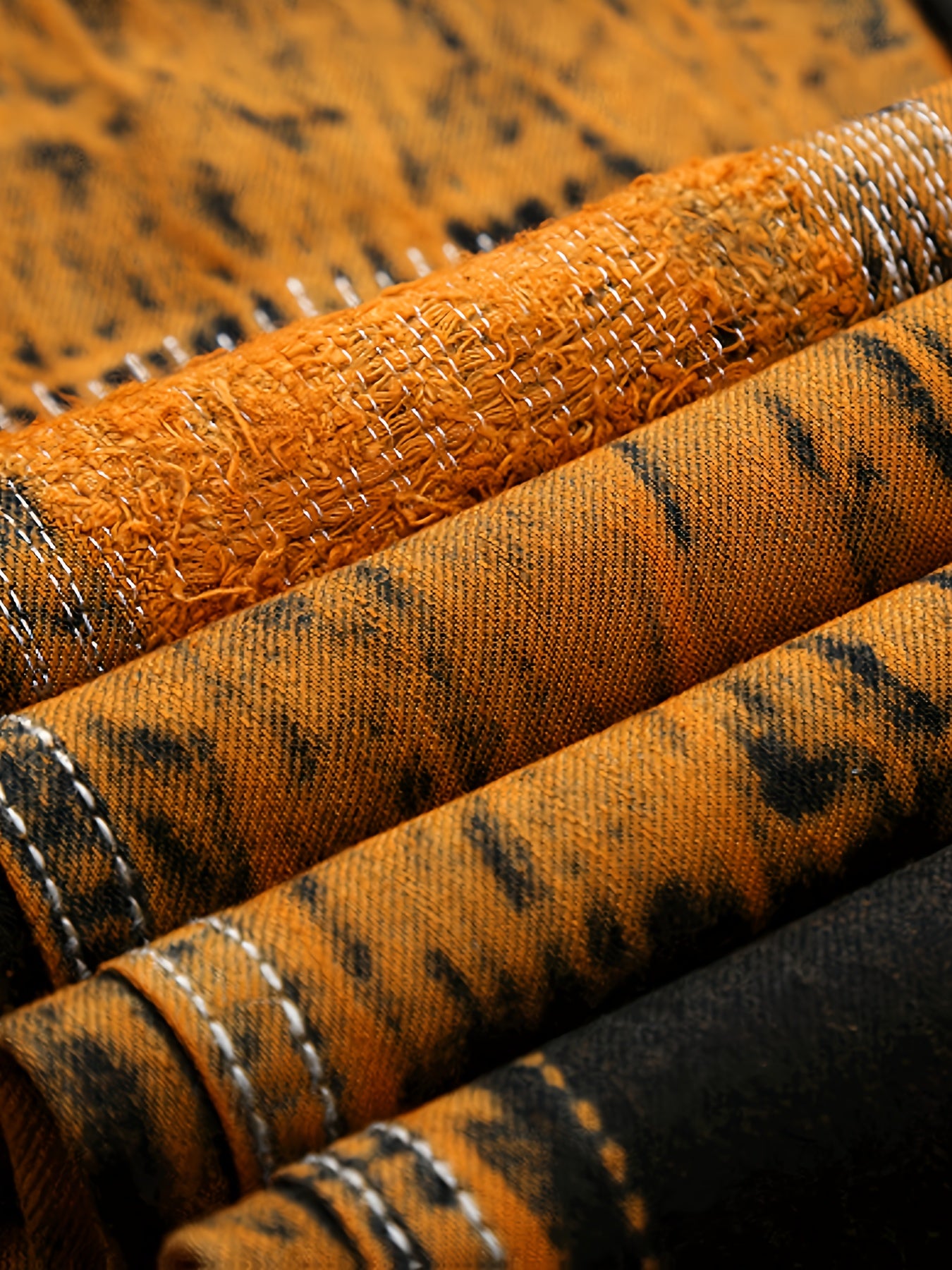 Men's Vintage Distressed Straight-Leg Jeans