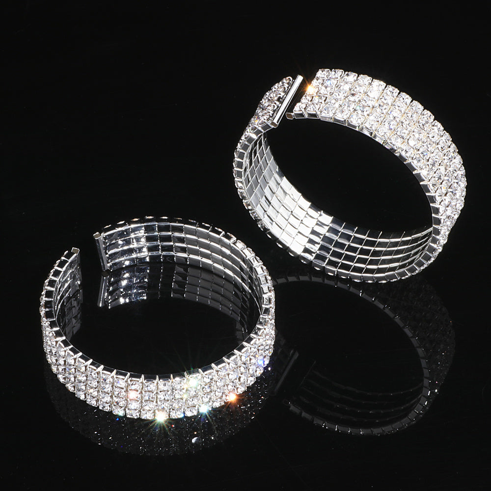 Elegant Diamond-Studded Fashion Choker Necklace