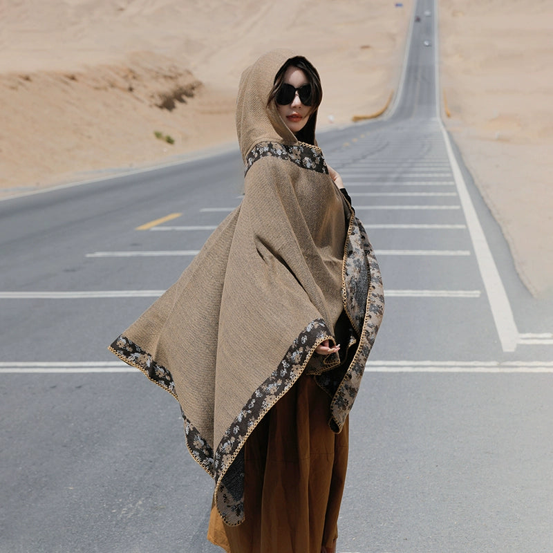 Bohemia Shawl Exotic Cloak – Female Xinjiang Tourism Grassland Travel Wear