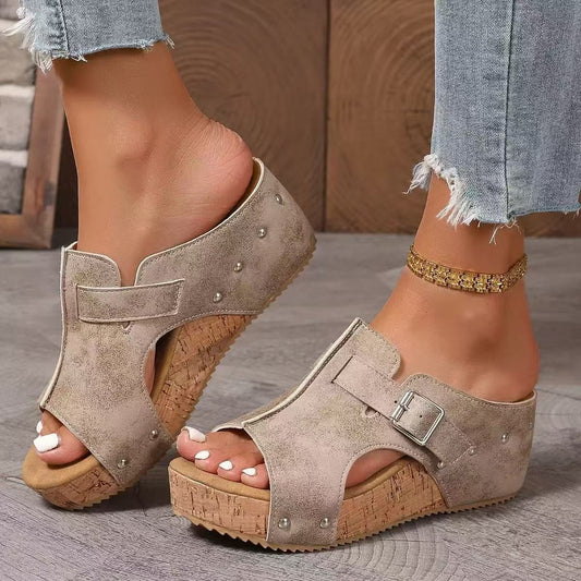 Plus Size Wedge Sandals Rivet Slippers