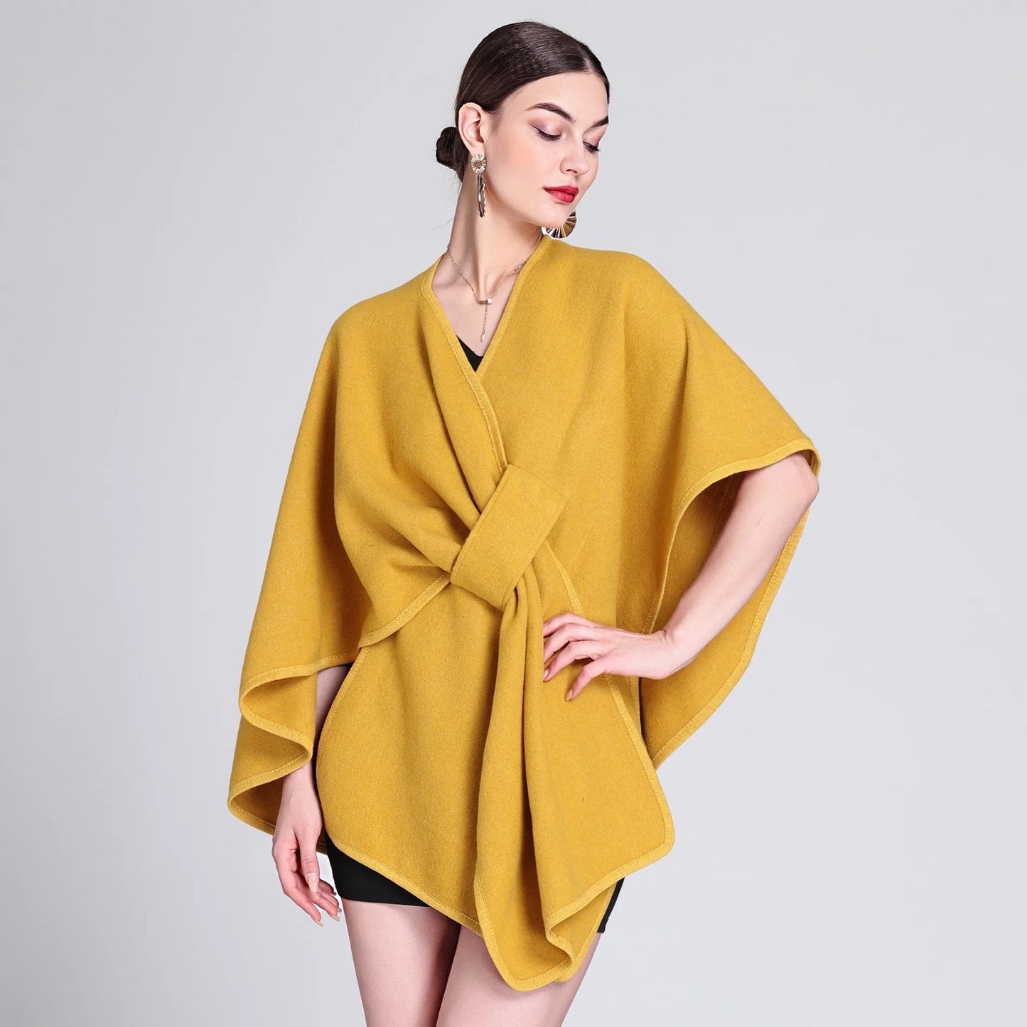 Fashion Side Strap Wool-Blend Poncho Cape – Autumn/Winter Women’s Cardigan Shawl Cloak
