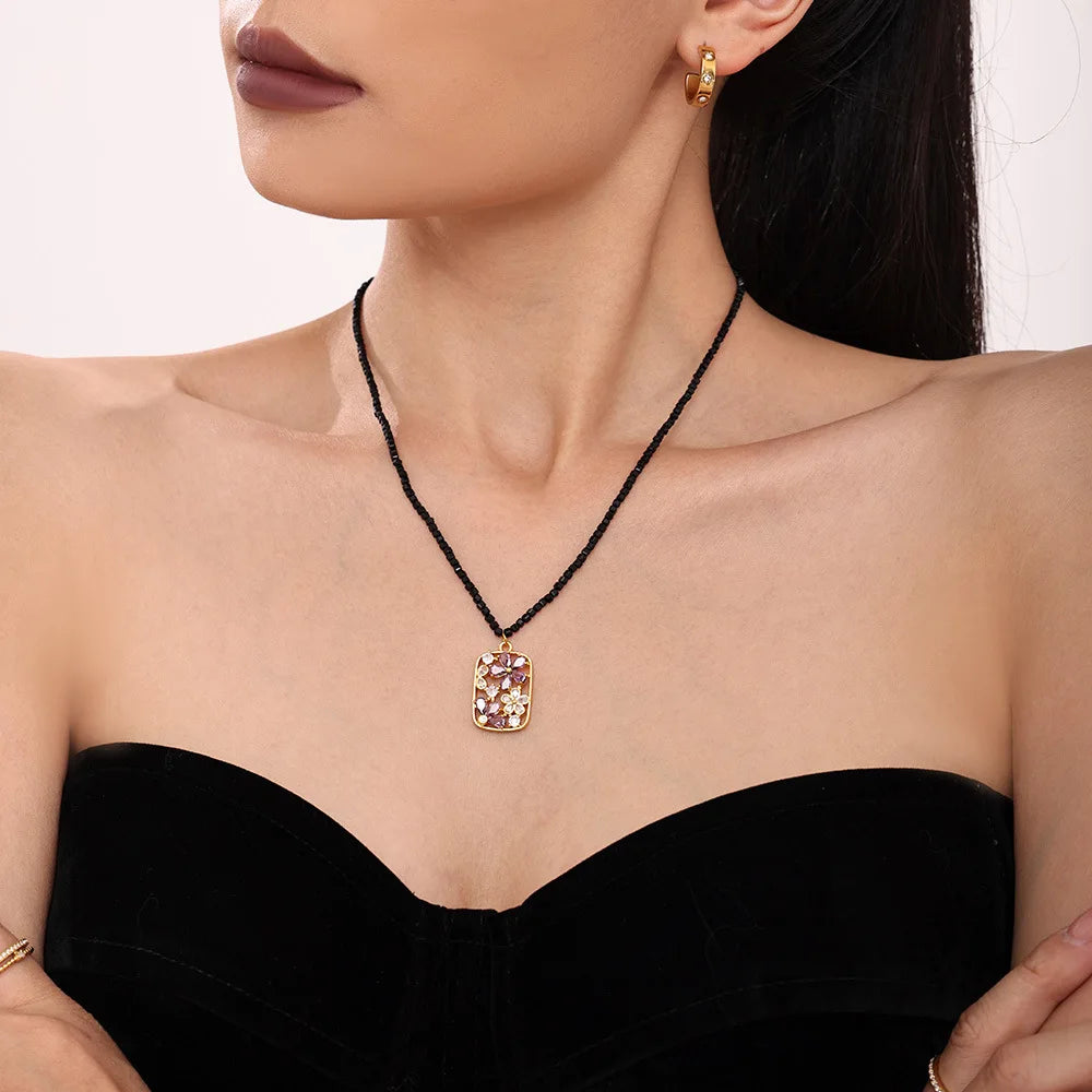 Elegant Colorful Nature Stone Flower Necklace
