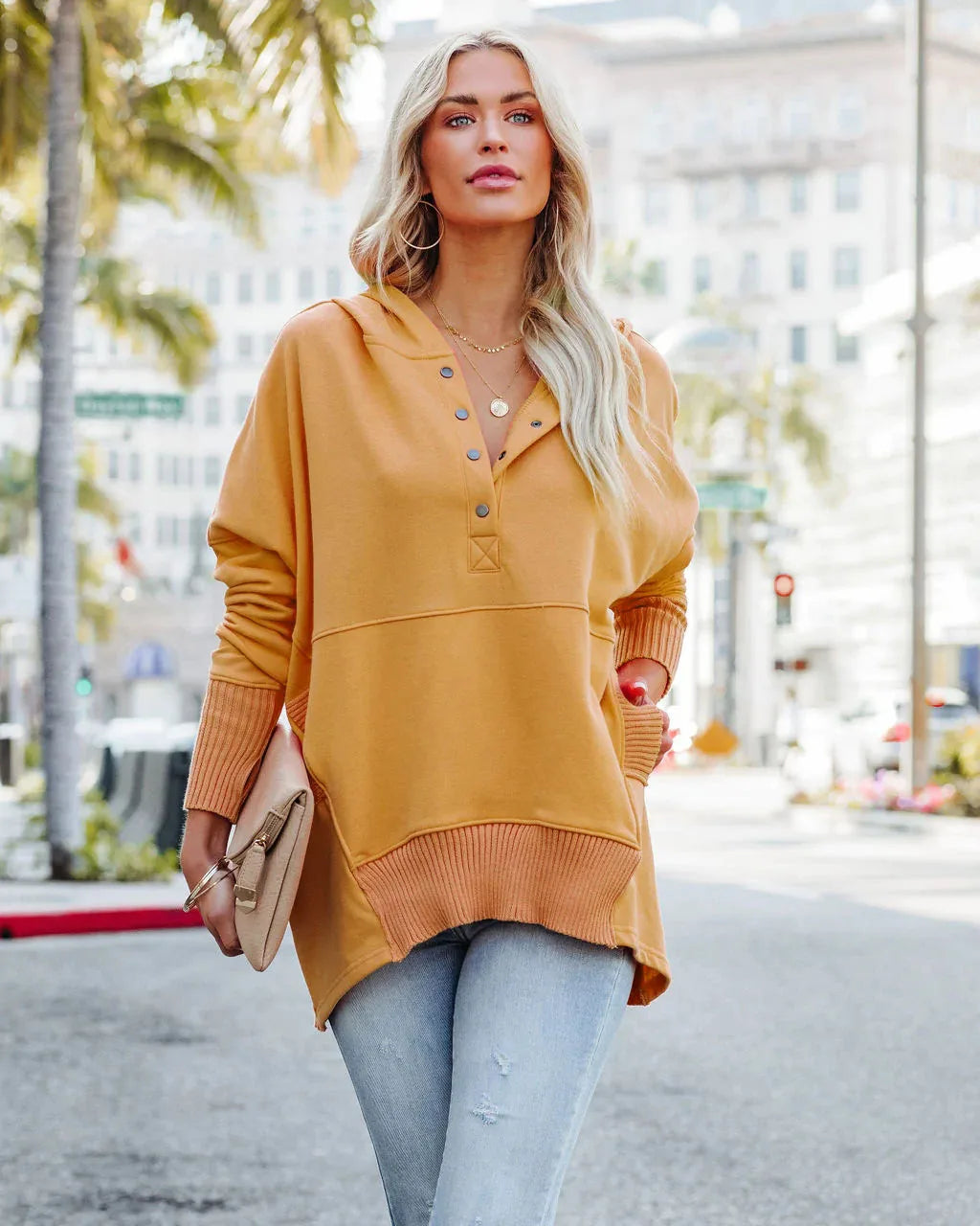 Stay Cozy in Style – Casual Loose White V-Neck Hooded Sweatshirt for Women