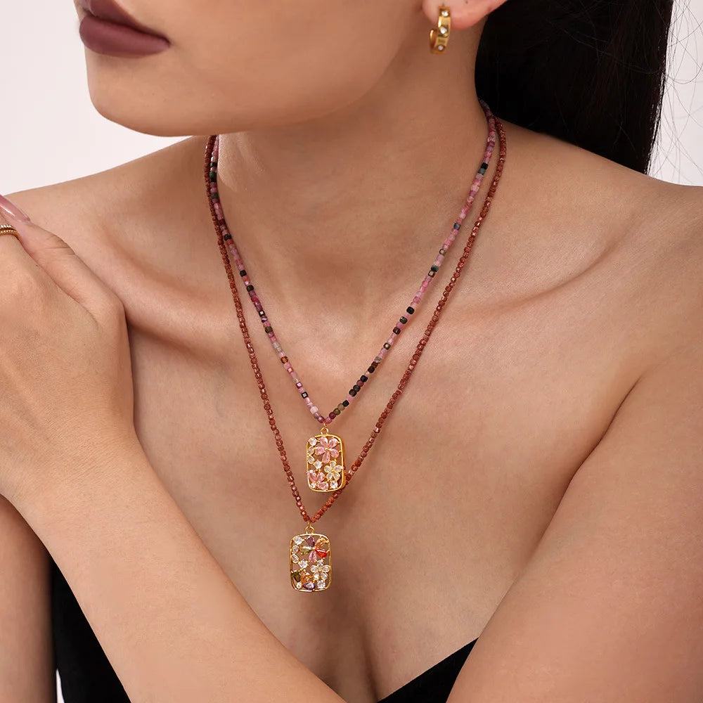 Elegant Colorful Nature Stone Flower Necklace