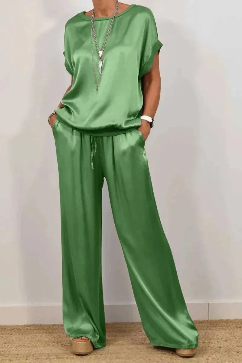 Elevate Your Summer Style with Effortless Eleganc