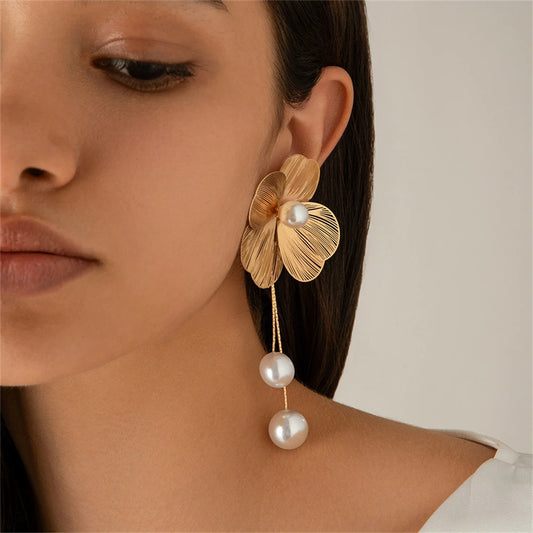 Elegant Korean Design Flower Earrings with Pearl Pendant
