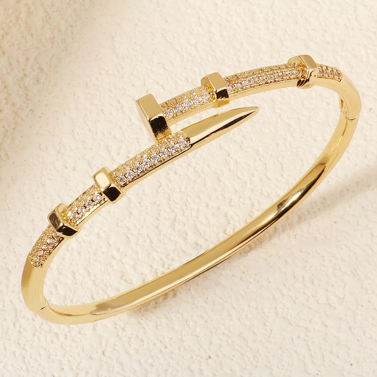 Elegant Zircon Nail Bracelet