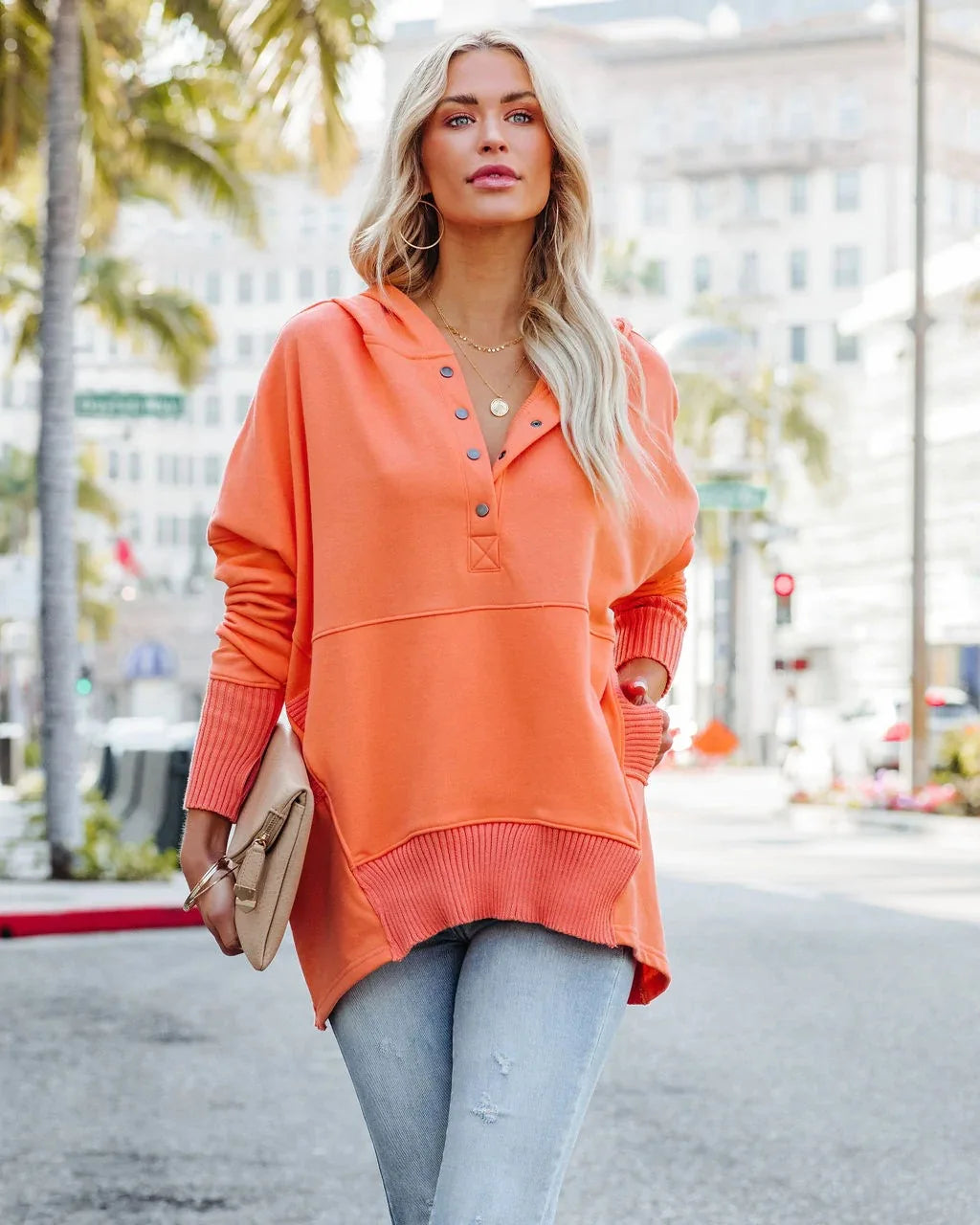 Stay Cozy in Style – Casual Loose White V-Neck Hooded Sweatshirt for Women
