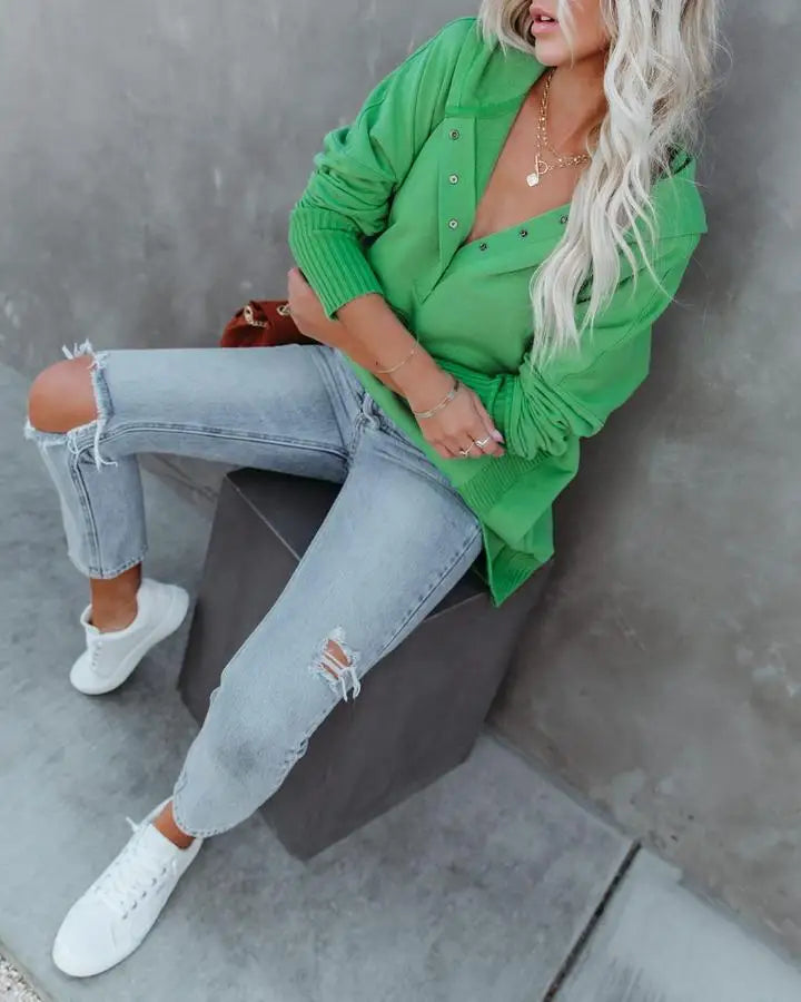 Stay Cozy in Style – Casual Loose White V-Neck Hooded Sweatshirt for Women