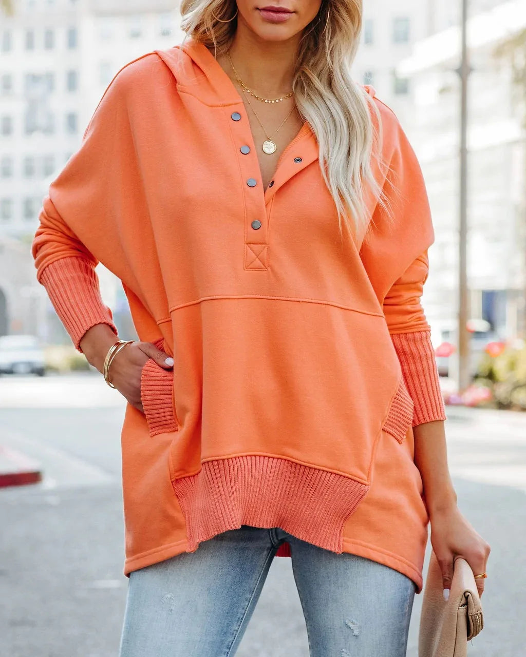 Stay Cozy in Style – Casual Loose White V-Neck Hooded Sweatshirt for Women