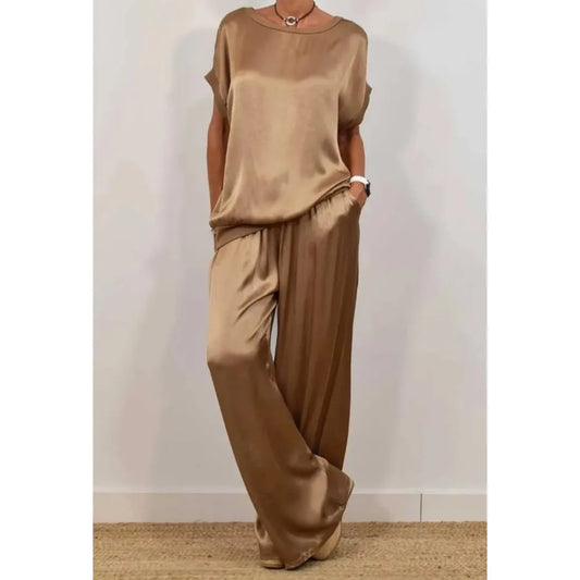 Elevate Your Summer Style with Effortless Eleganc