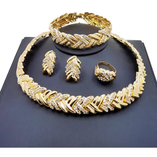 Women's Fashion Crystal Jewelry Set – 18K Gold Plated Necklace & Earrings