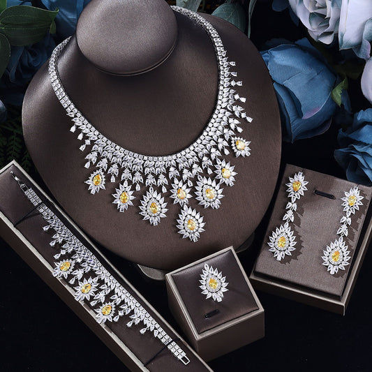 Women’s Vintage Wedding Necklace & Earrings Jewelry Set