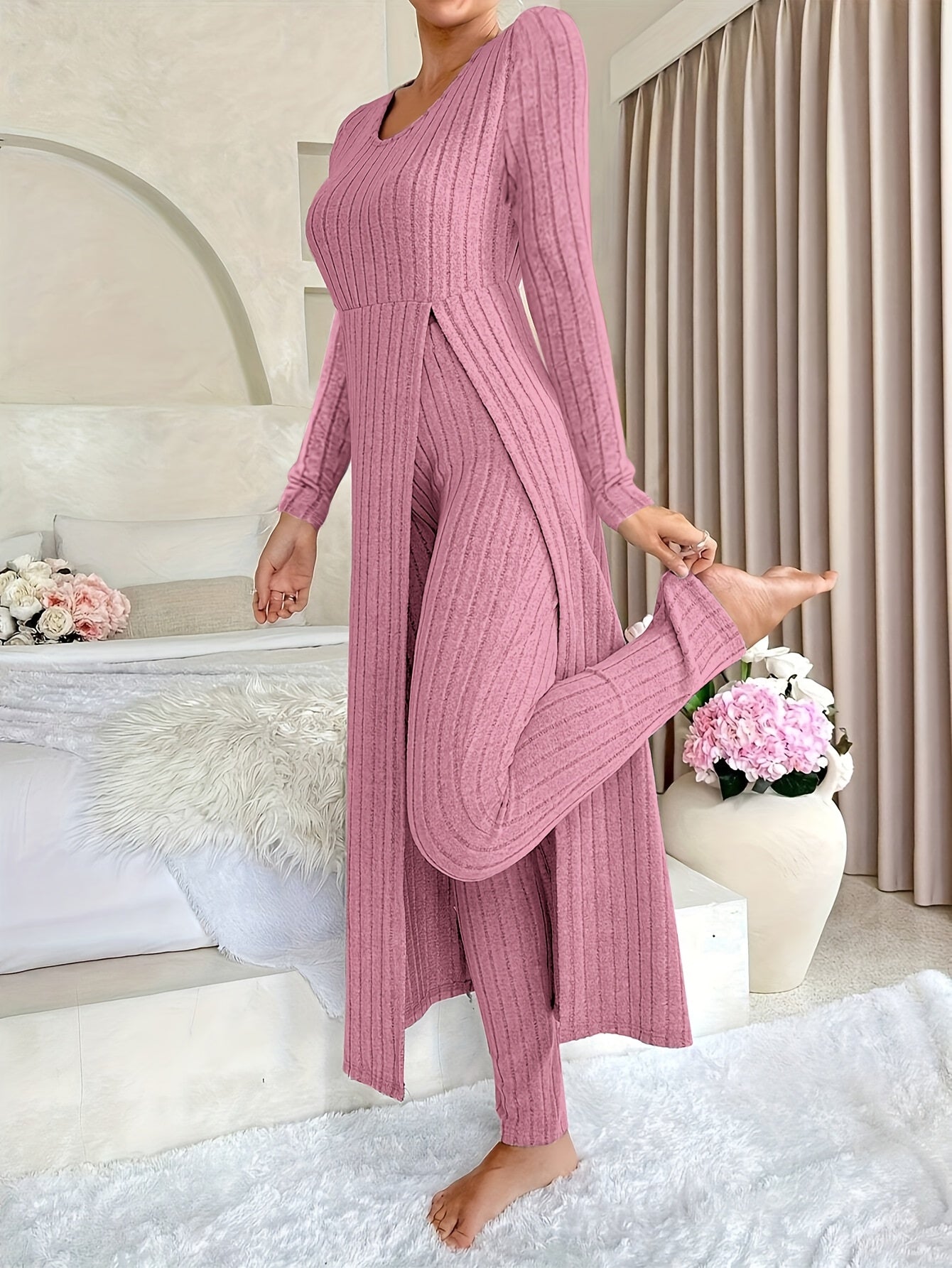 Two-piece Set of Long-sleeved Ribbed Top and Pants for Women