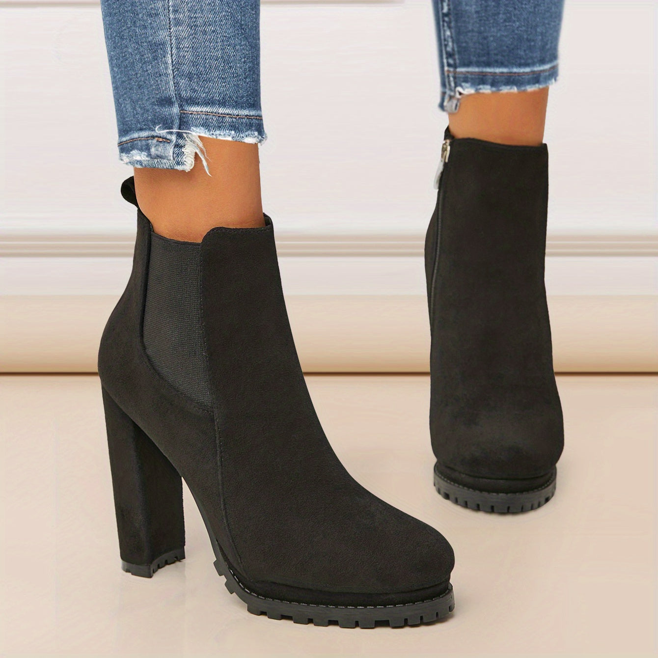 Stylish Pointed Toe Ankle Boots – Chunky Heel, Platform Comfort, Side Zipper Convenience