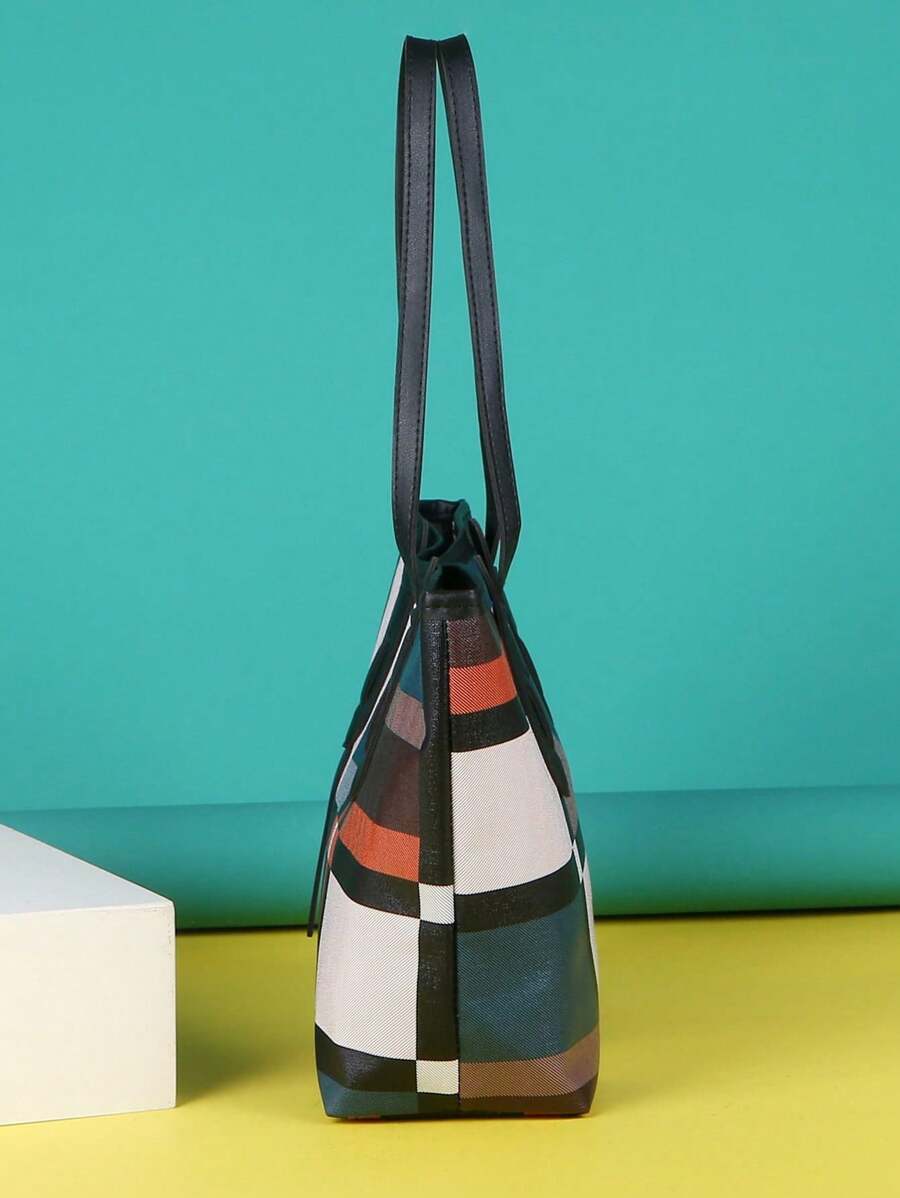 Plaid Pattern Shoulder Tote Bag