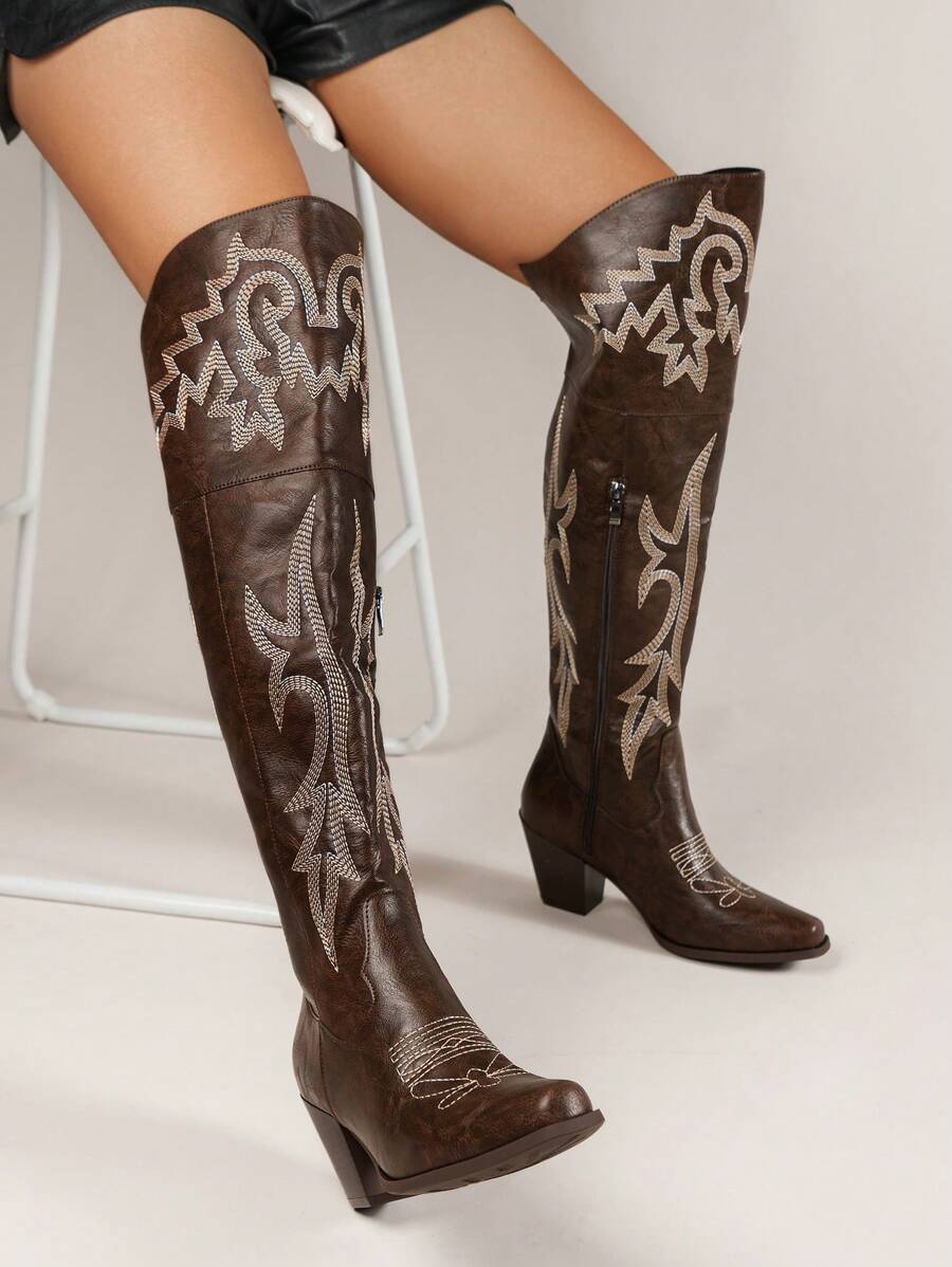 Western-inspired embroidered boots