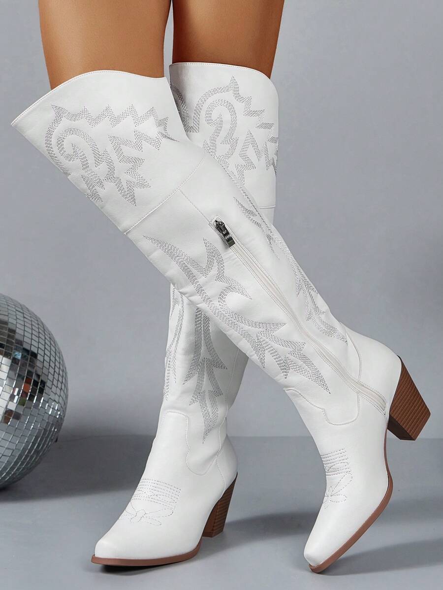 Western-inspired embroidered boots