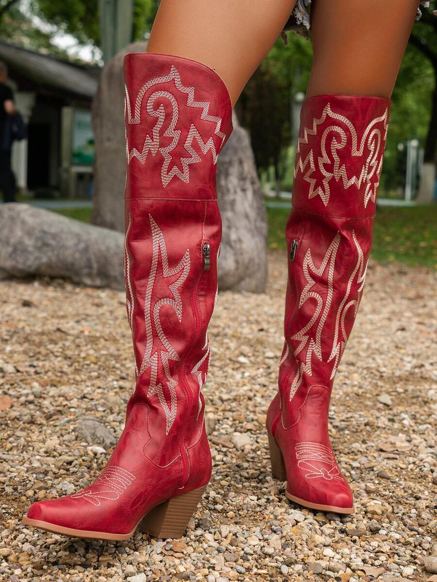 Western-inspired embroidered boots