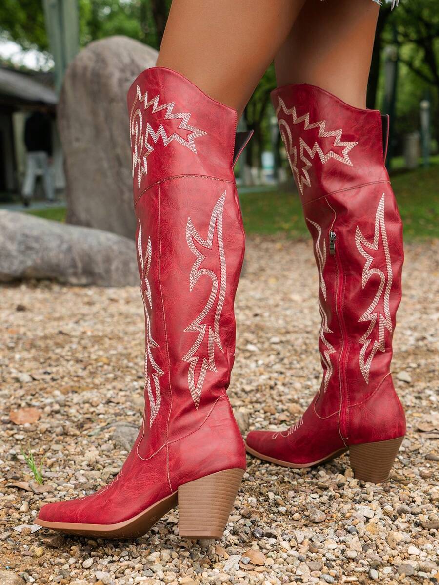 Western-inspired embroidered boots