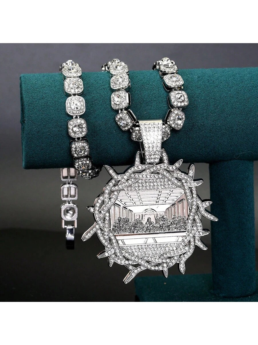 New Last Supper Round Pendant Necklace Jewelry For Men And Women Zinc Alloy Material Suitable For Daily Wear And Gift Giving
