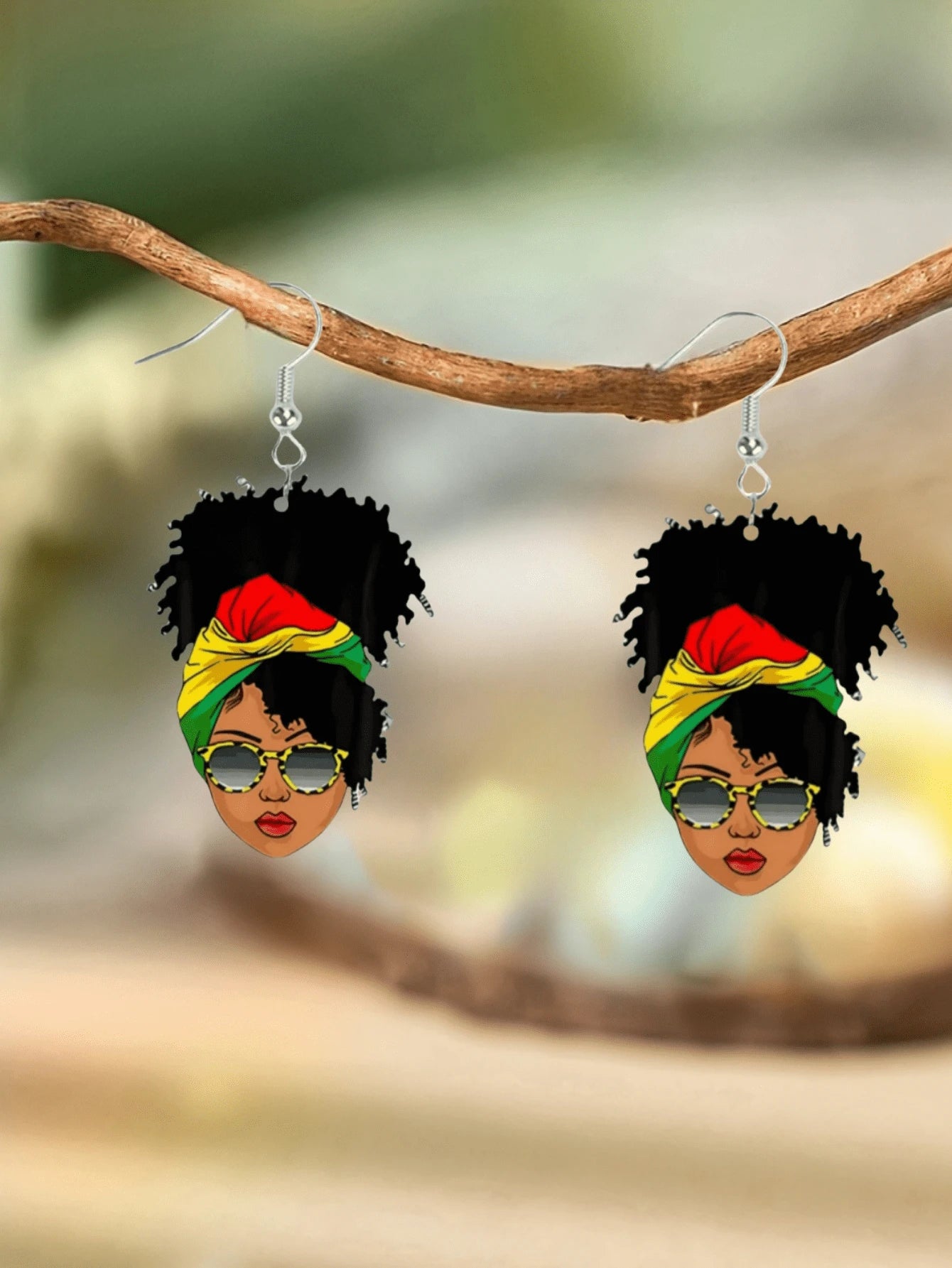 Elegant & Sexy Pendant Earrings – Acrylic Print Design ✨