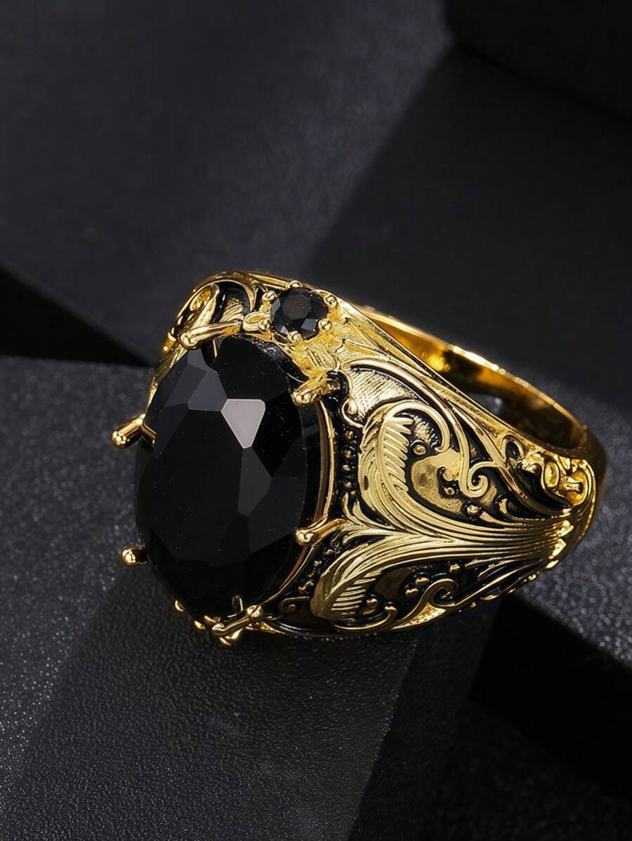 Vintage Men’s Copper Ring with Black Oval Artificial Diamond