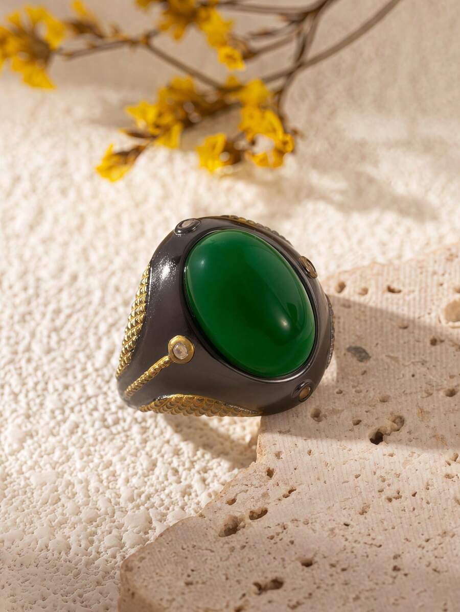 Vintage Men’s Copper Ring with Black Oval Artificial Diamond