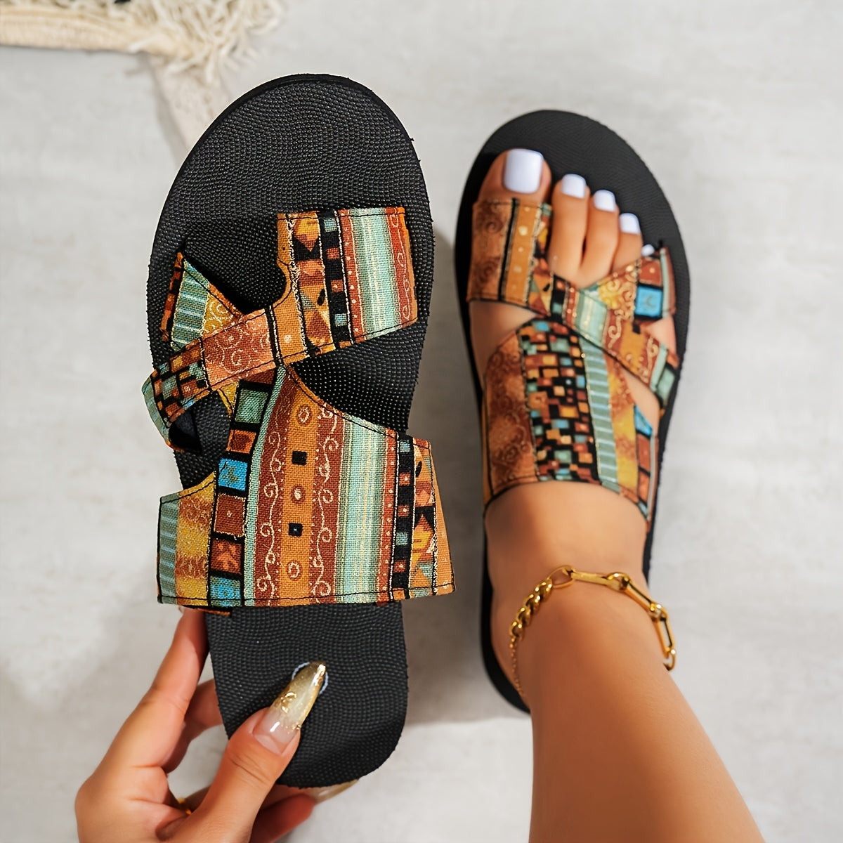 Bohemian Style Women’s Breathable Mesh Open-Toe Slippers