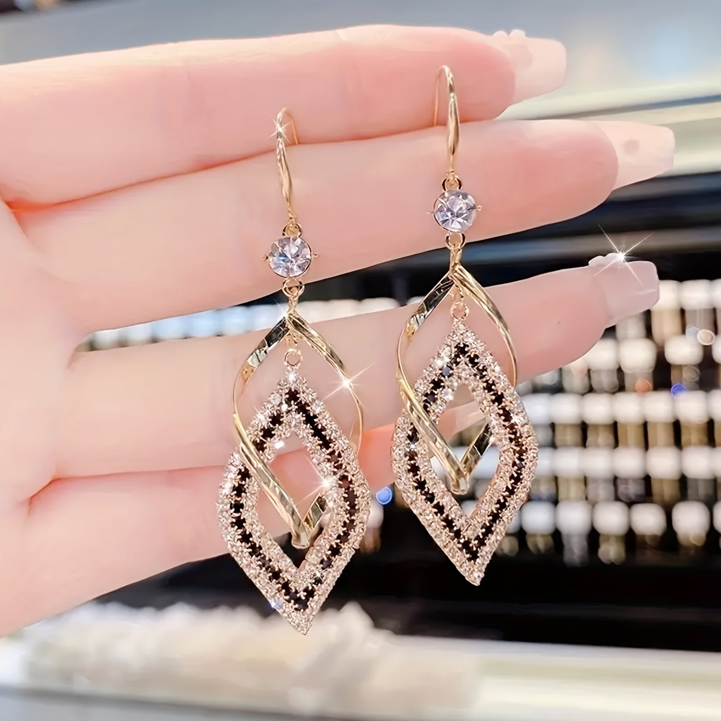 1pc Stylish Sexy Double Hollow Sparkle Pendant Earring