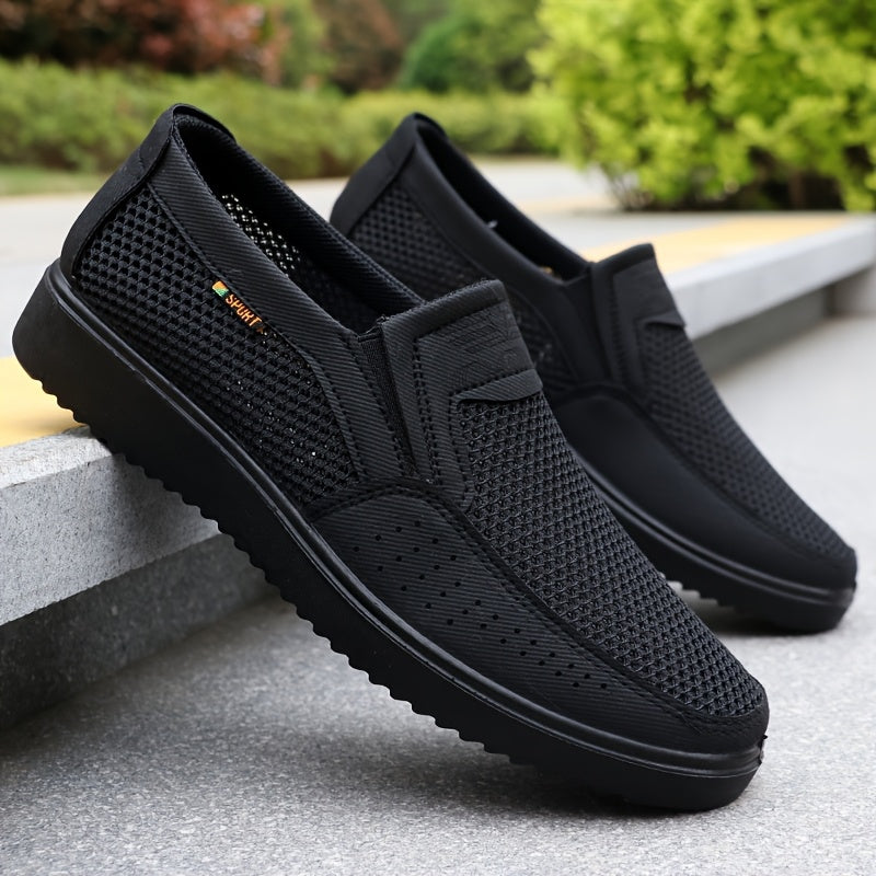 Men’s Breathable Mesh Sneakers