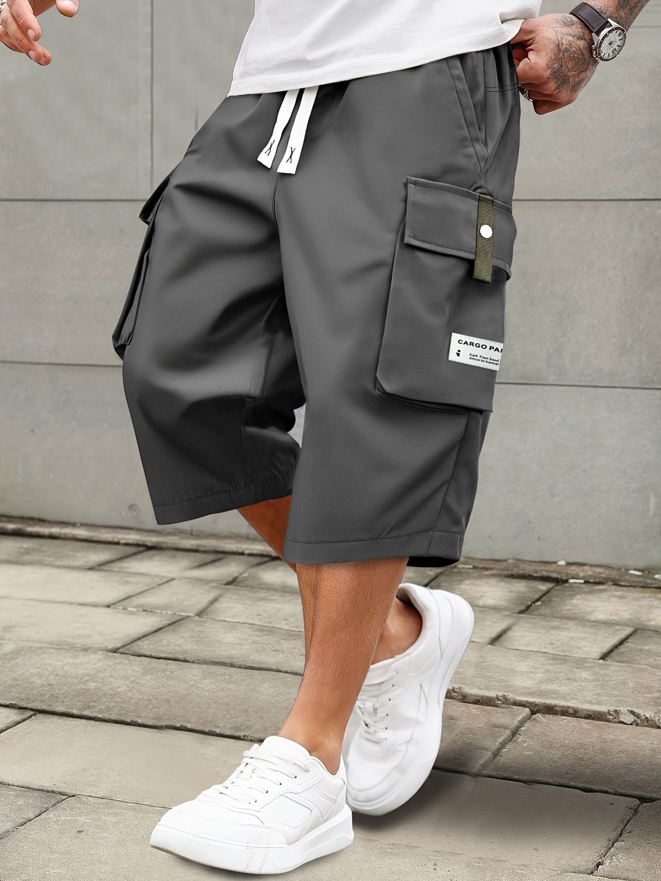 Men's Summer Casual Cargo Shorts with Elastic Drawstring Waist, Multi-Pocket Design & Letter Patch