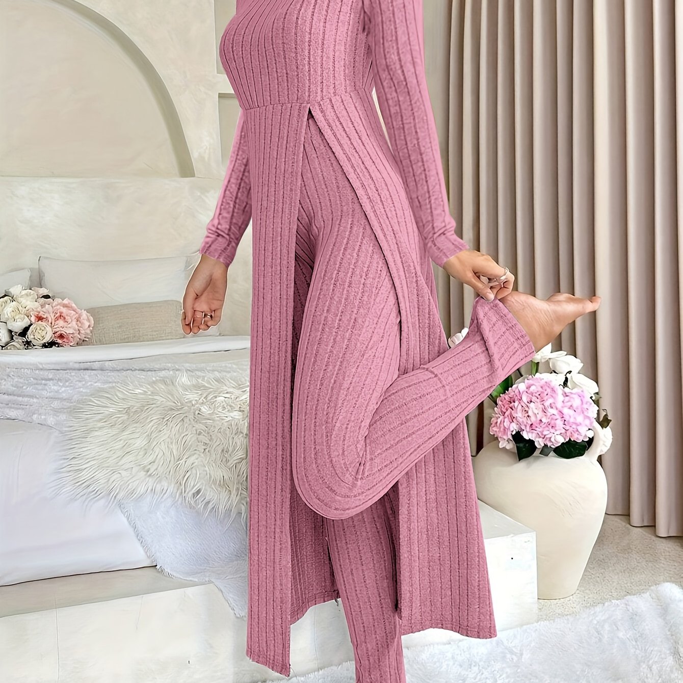 Two-piece Set of Long-sleeved Ribbed Top and Pants for Women