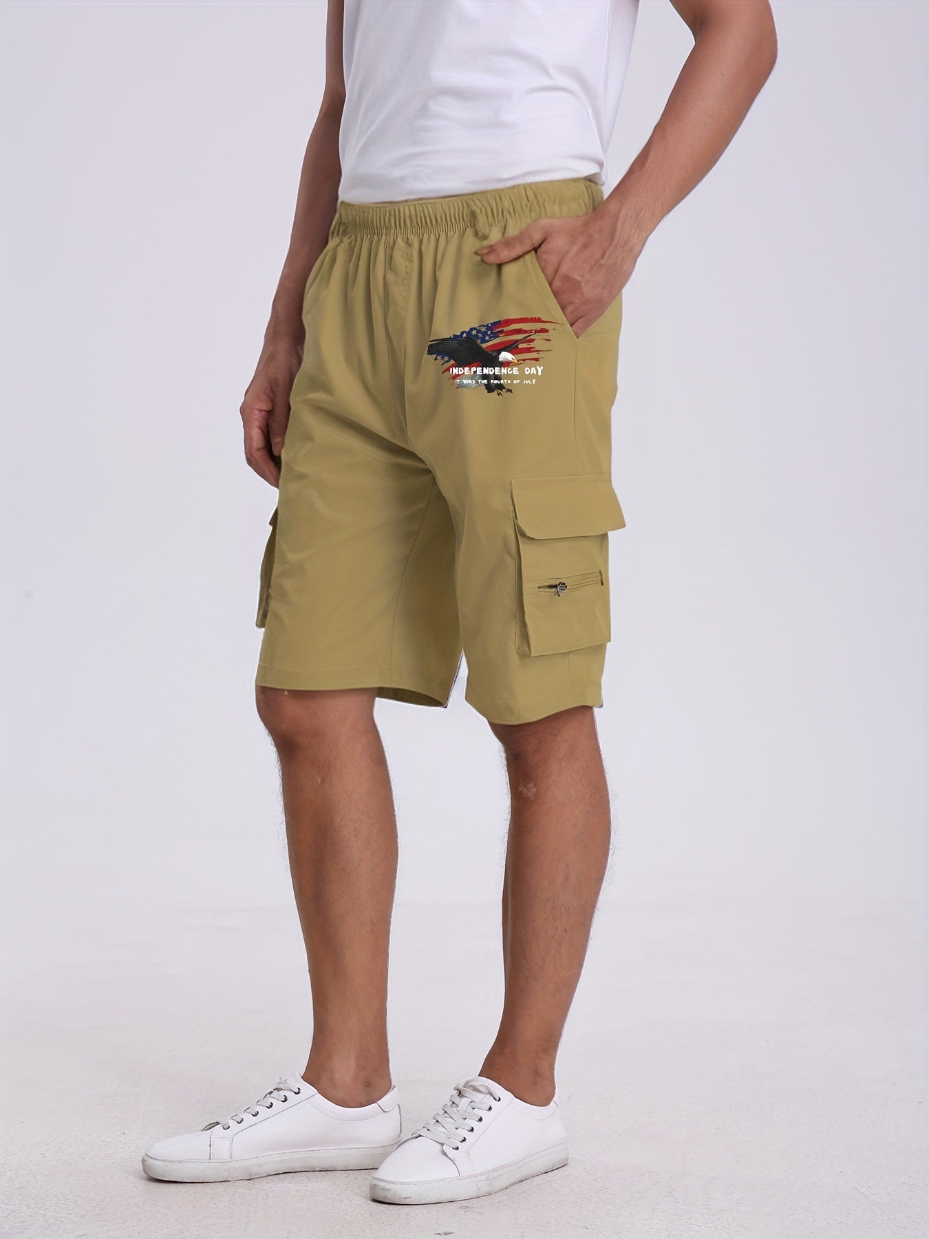 Eagle Print Loose Fit Elastic Cargo Shorts