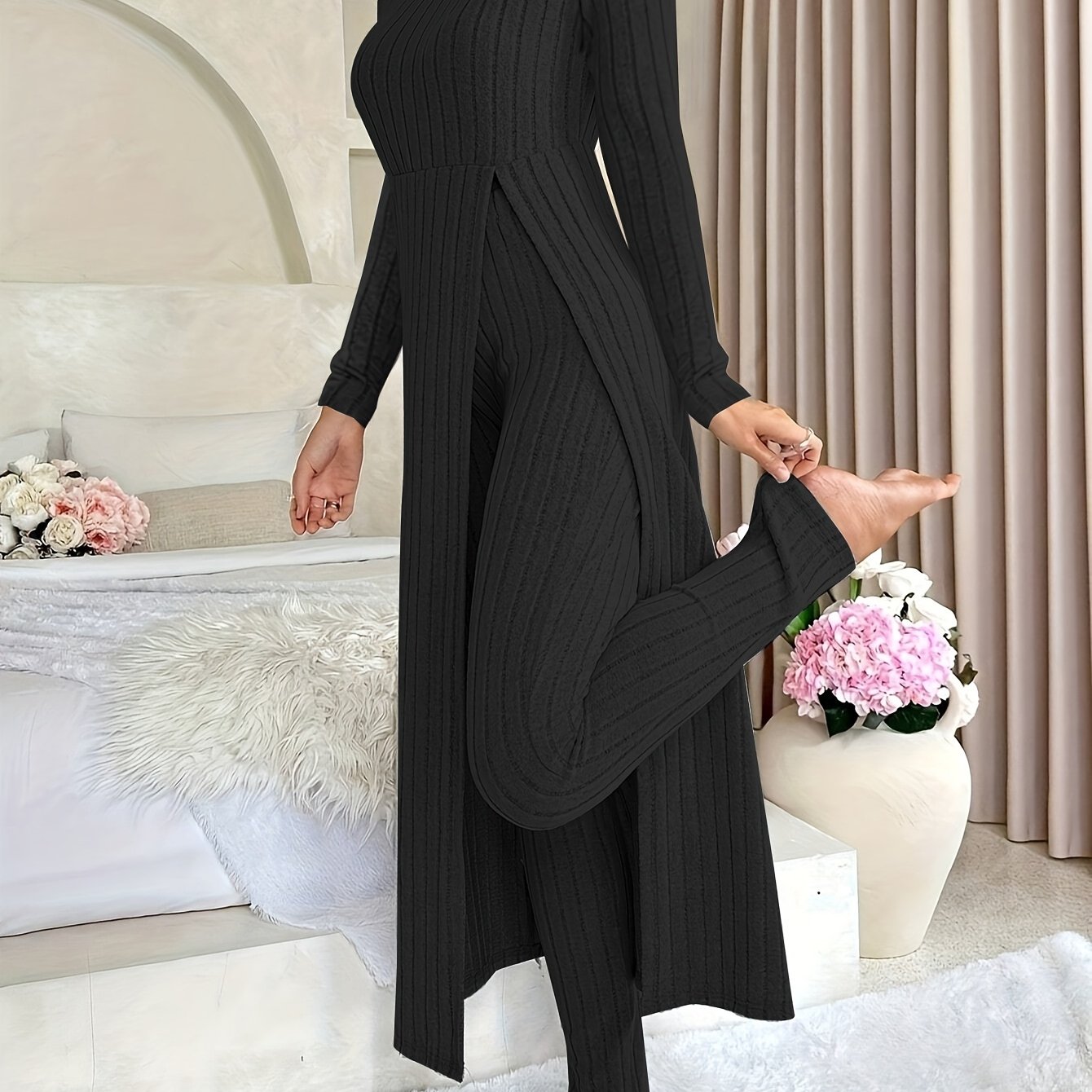 Two-piece Set of Long-sleeved Ribbed Top and Pants for Women