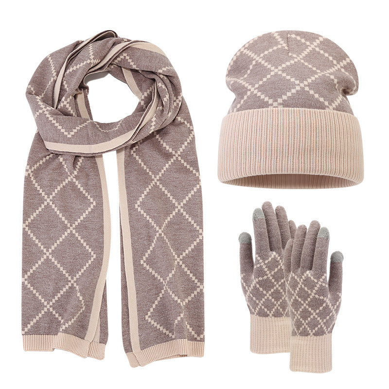 tStay Warm in Style – 3-Piece Winter Knit Set for Adults