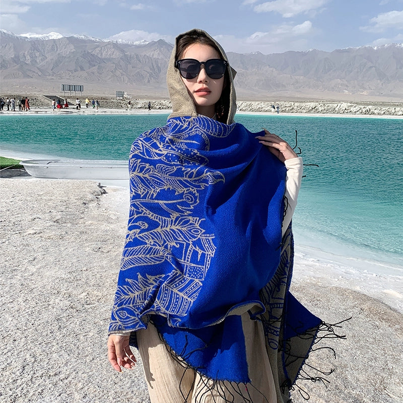 Bohemia Shawl Exotic Cloak – Female Xinjiang Tourism Grassland Travel Wear