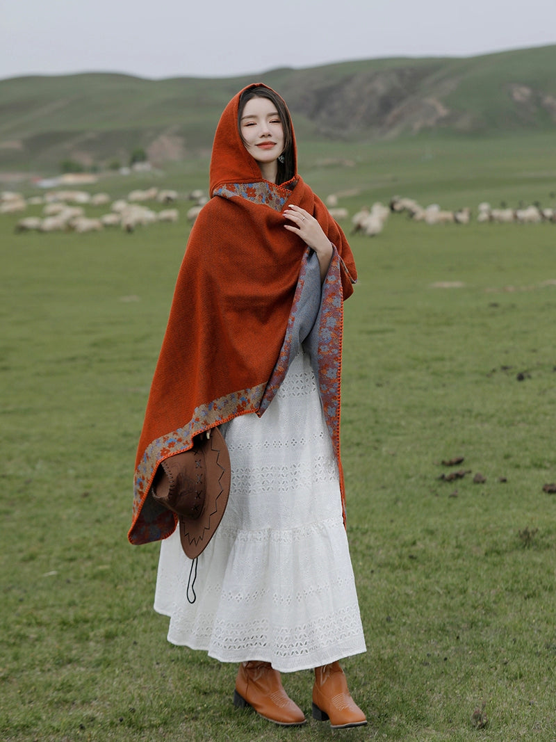 Bohemia Shawl Exotic Cloak – Female Xinjiang Tourism Grassland Travel Wear