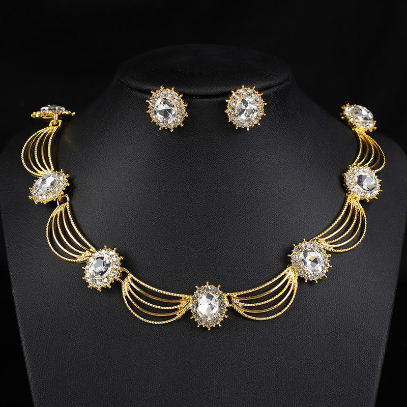 Vintage Gemstone Necklace & Earrings Set – Retro Medieval Royal Court Jewelry, Fan-Shaped Statement Pendant, Elegant Artistic Jewelry Gift for Women