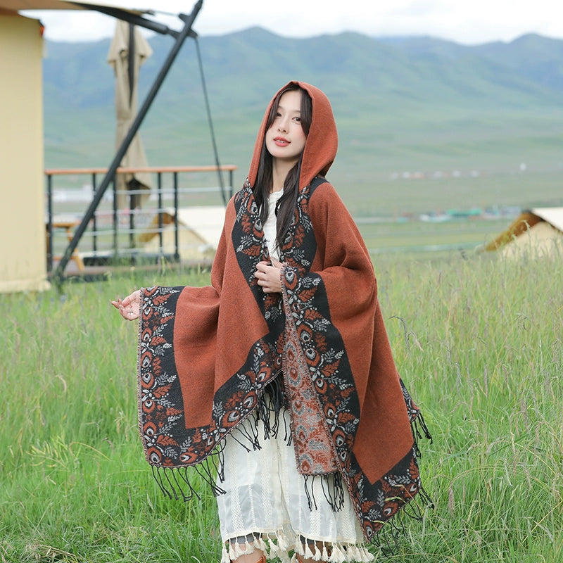 Bohemia Shawl Exotic Cloak – Female Xinjiang Tourism Grassland Travel Wear