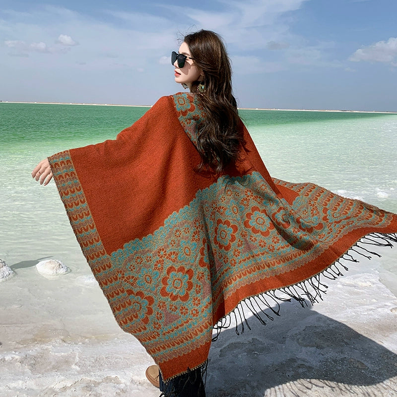 Bohemia Shawl Exotic Cloak – Female Xinjiang Tourism Grassland Travel Wear