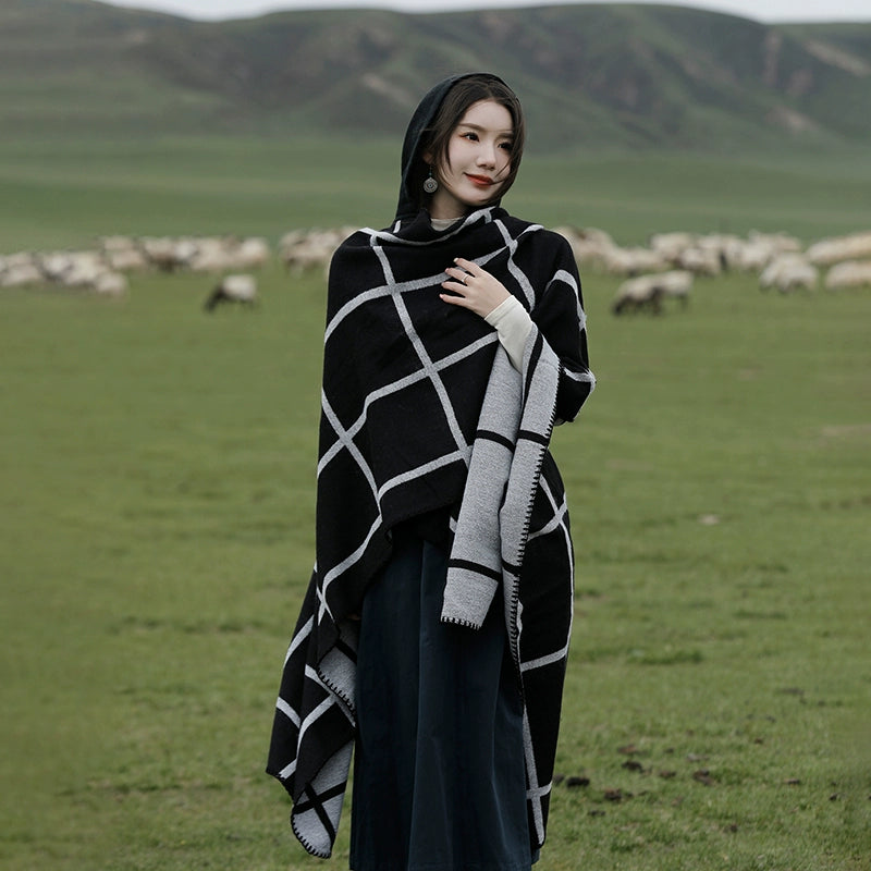Bohemia Shawl Exotic Cloak – Female Xinjiang Tourism Grassland Travel Wear