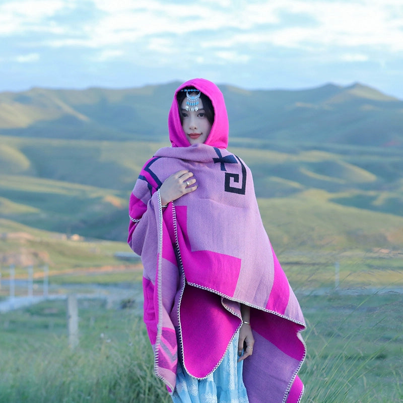 Bohemia Shawl Exotic Cloak – Female Xinjiang Tourism Grassland Travel Wear