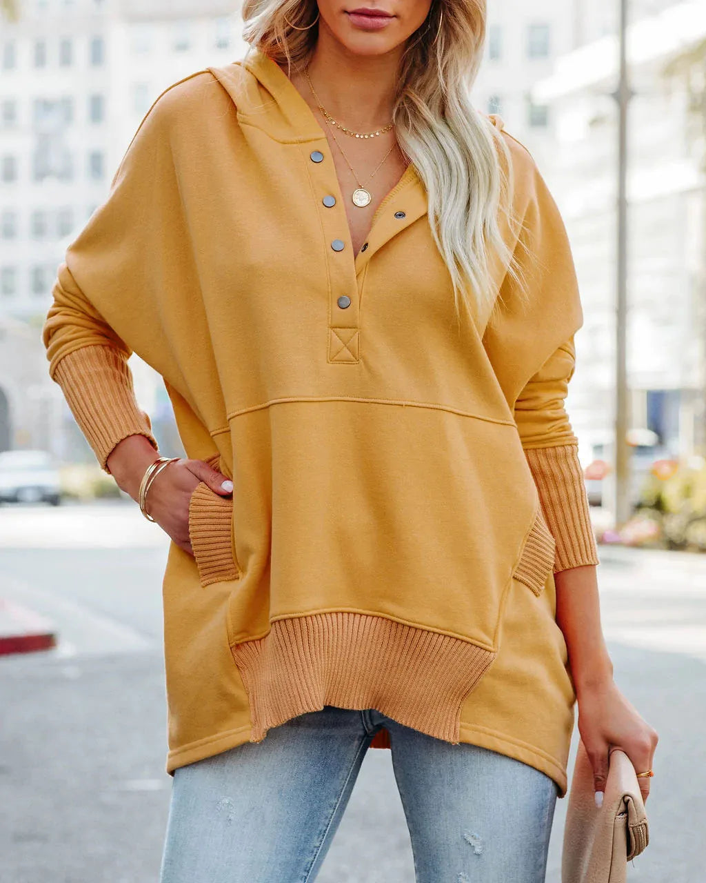Stay Cozy in Style – Casual Loose White V-Neck Hooded Sweatshirt for Women