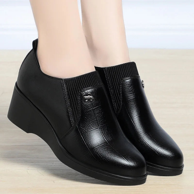 New Trendy Wedge Heel Leather Shoes for Women