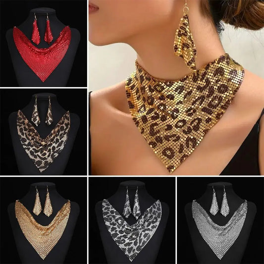 Elegant Indian Jewelry Set – Rhinestone Bib Choker with Matching Earrings