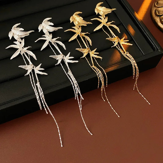 Elegant Retro Flower Pendant Earrings