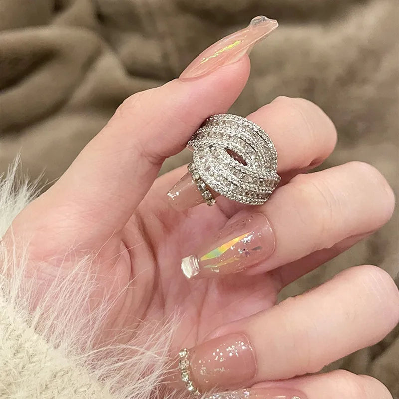 Fashion Elegant Zircon Ring